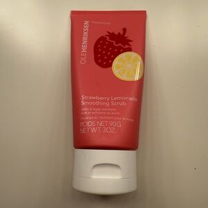 NWT Ole Henriksen Pink Strawberry Lemonade Scrub